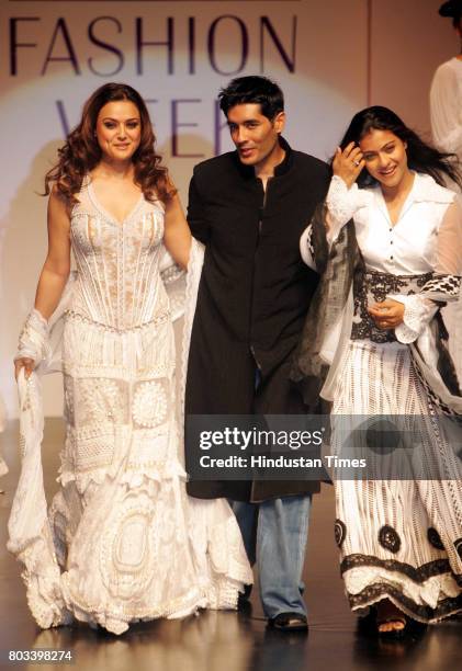 Lakme Fashion Week - Manish Malhotra with Kajol and Preity Zinta.