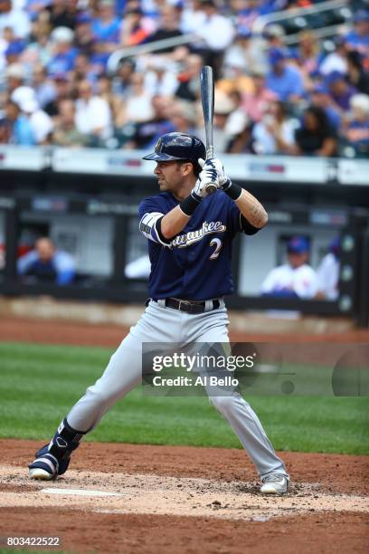 Nick Franklin of the Milwaukee Brewers bats against the New York Mets during their game at Citi Field on June 1, 2017 in New York City.
