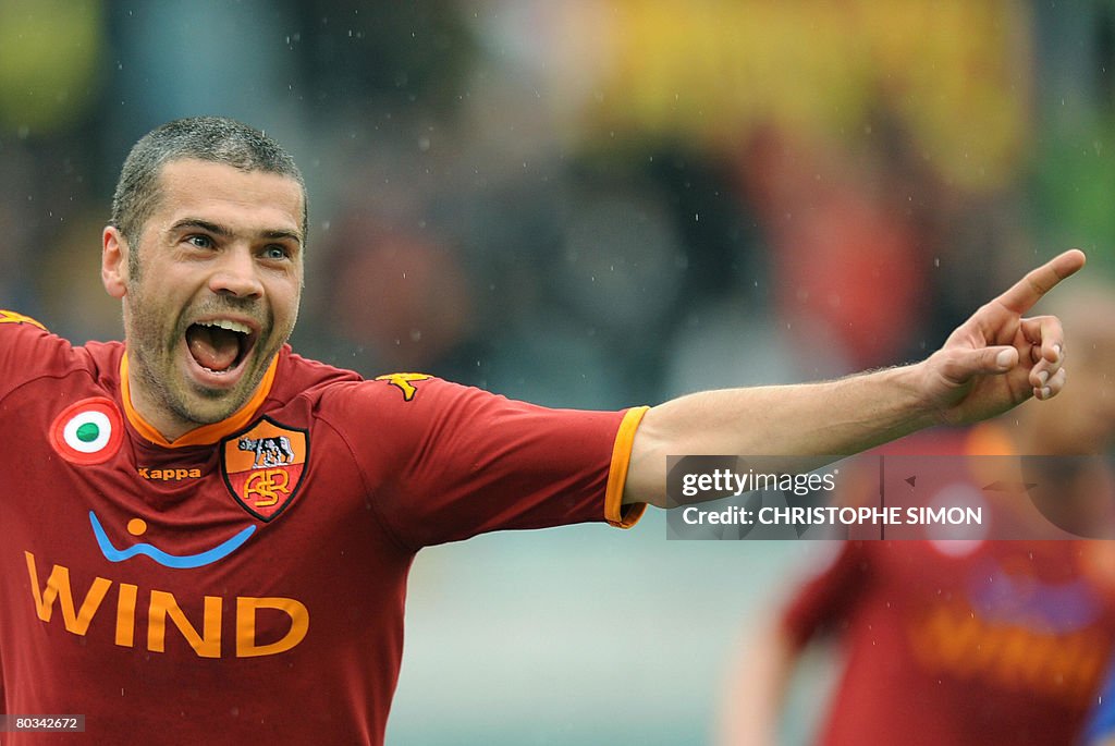 AS Roma's midfielder Max Tonetto jubilat
