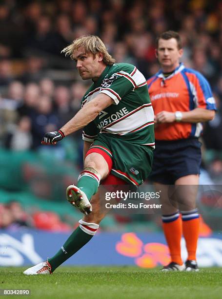 Andy Goode of Tigers attempts a conversion during the EDF Energy Cup Semi Final between Leicester Tigers and London Wasps at the Millennium Stadium...