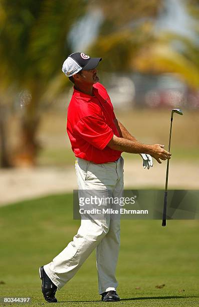 Jerry Kelly hits his approach on the 13th hole during the third round of the Puerto Rico Open presented by Banco Popular held on March 22, 2008 at...