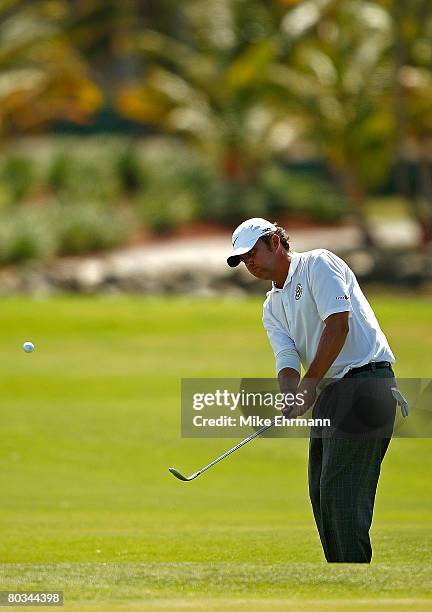 Bo Van Pelt chips on the 12th hole during the third round of the Puerto Rico Open presented by Banco Popular held on March 22, 2008 at Coco Beach...