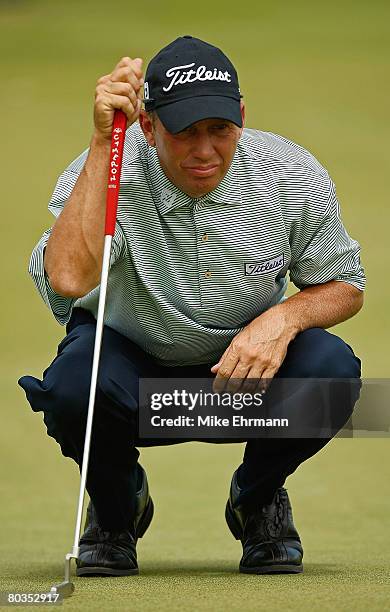 Greg Kraft lines up a putt on the 11th hole during the final round of the Puerto Rico Open presented by Banco Popular held on March 23, 2008 at Coco...