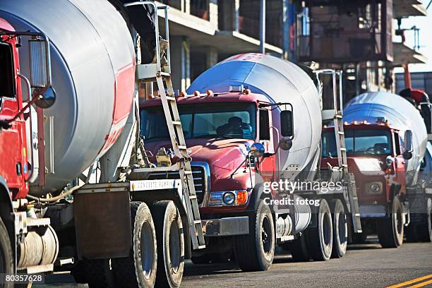 cement trucks - cement truck stock pictures, royalty-free photos & images