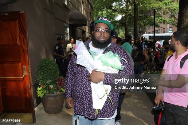 Poison Pen Rapper Poison Pen Photos and Premium High Res Pictures - Getty Images