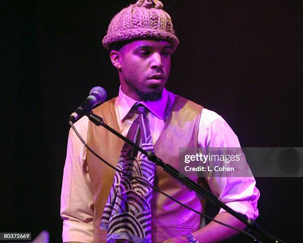 Van Hunt Performance Photos and Premium High Res Pictures - Getty Images