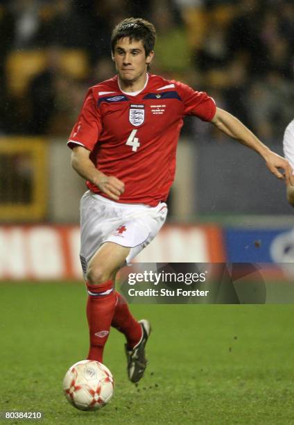 England player Andrew Surman runs with the ball during the Under-21 International Friendly between England and Poland at Molineux on March 25, 2008...