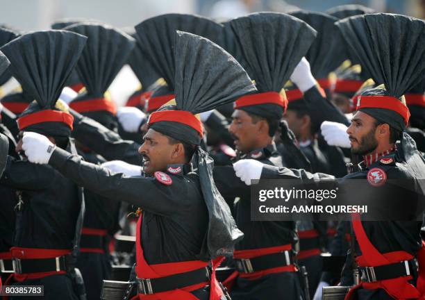 300 General Pakistani Rangers Stock Photos, High-Res Pictures, and ...