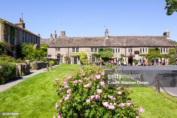 summer in the yorkshire dales - burnsall in wharfedale, north yorkshire uk - wharfdale stock pictures, royalty-free photos & images
