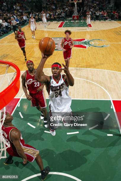 Desmond Mason of the Milwaukee Bucks goes up for a shot against the Cleveland Cavaliers during the game at the Bradley Center on March 22, 2008 in...