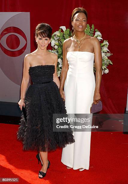 Jennifer Love Hewitt and Aisha Tyler