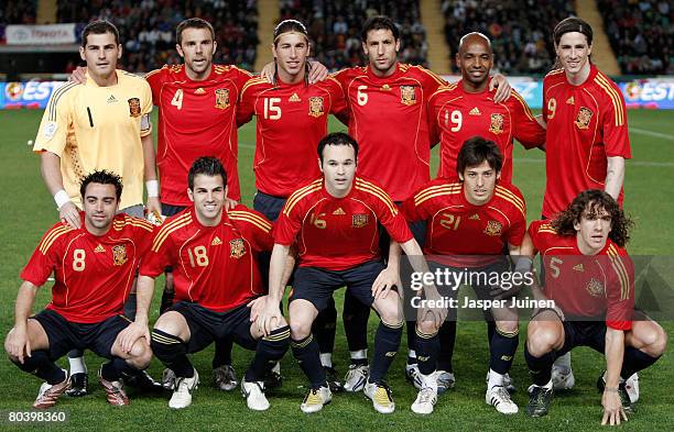 Spain's national team Iker Casillas, Carlos Marchena, Sergio Ramos, Joan Capdevila, Marcos Senna, Fernando Torres, Xavi Hernandez, Cesc Fabregas,...