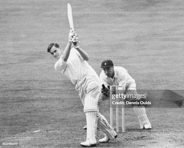 Peter May Racing 471 Peter May (Cricketer) Stock Photos, High-Res Pictures, and Images ...
