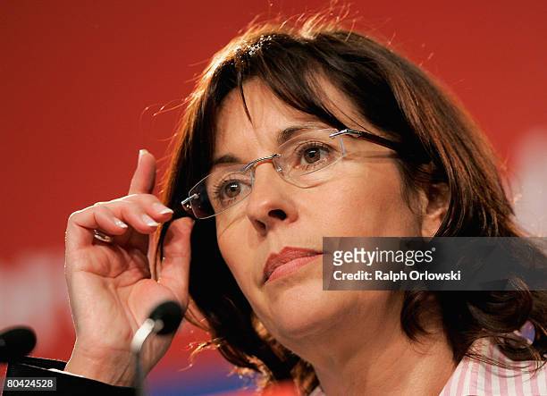 Andrea Ypsilanti, Chairwoman of the Social Democratic Party Hesse speaks during an extraordinary party convention on March 29, 2008 in Hanau near...
