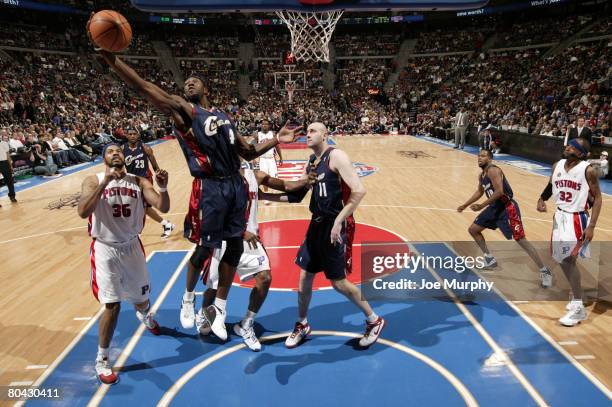 Ben Wallace of the Cleveland Cavaliers pulls down a rebound past Rasheed Wallace of the Detroit Pistons on March 29, 2008 at the Palace of Auburn...