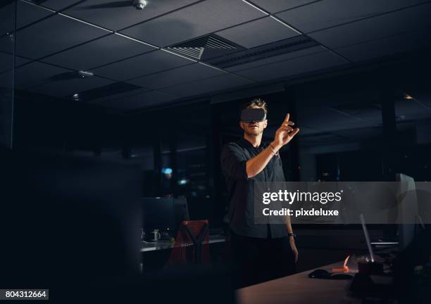 faire des affaires faites à travers le domaine virtuel - domain expertise photos et images de collection