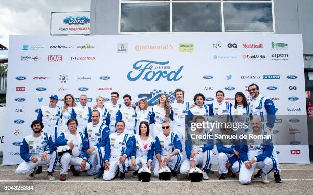 Alejo Sauras, Carlota Corredera, Jose Luis Gil, Lorena Garcia, Jesus Olmedo, Javier Urra, Nerea Garmendia, Eva Isanta, Vanesa Romero, Carlos Jean,...