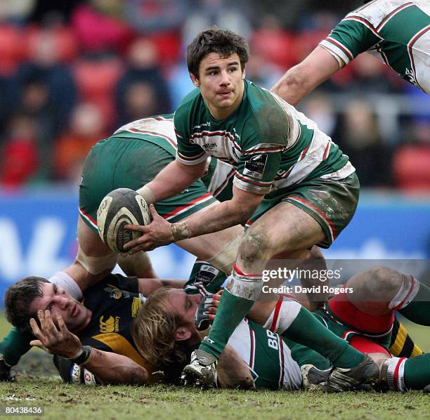 Harry Ellis of Leicester passes the ball during the Guinness Premiership match between Leicester Tigers and London Wasps at Welford Road on March 29,...