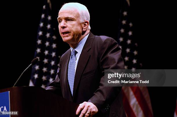 Republican presidential candidate Sen. John McCain speaks to a group gathered at the Mississippi State University Riley Center March 31, 2008 in...