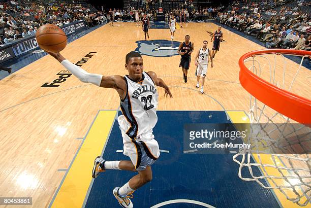 Rudy Gay of the Memphis Grizzlies dunks in a game against the Atlanta Hawks at the FedExForum March 31, 2008 in Memphis, Tennessee. NOTE TO USER:...