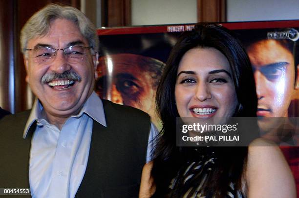 Pakistan Rasheed Naai 163 Ali Rasheed Stock Photos, High-Res Pictures, and Images - Getty Images