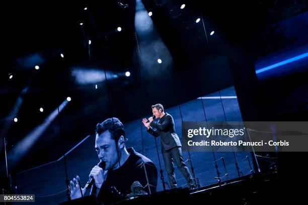 Italian singer Tiziano Ferro performs in concert at Olympic Stadium on June 28, 2017 in Rome, Italy.