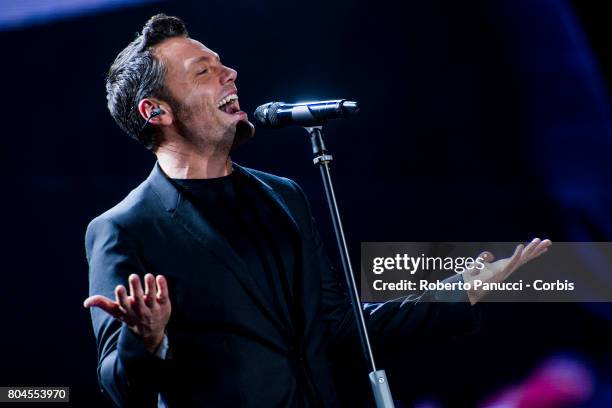 Italian singer Tiziano Ferro performs in concert at Olympic Stadium on June 28, 2017 in Rome, Italy.