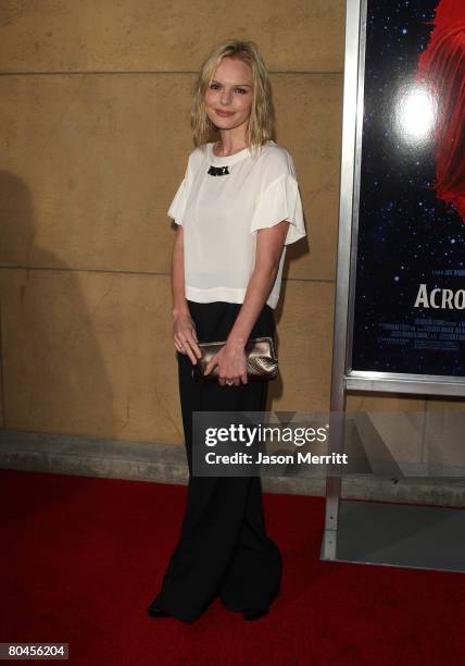 Actress Kate Bosworth arrives for a special screening of 'Across The Universe' at the El Capitan Theatre on September 18, 2007 in Hollywood,...