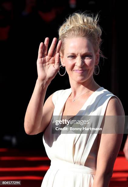 Uma Thurman arrives at the opening ceremony of the 52st Karlovy Vary International Film Festival on June 30, 2017 in Karlovy Vary, Czech Republic.