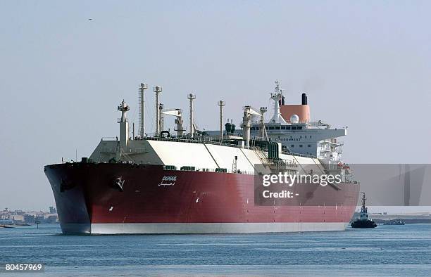 Qatari Liquefied Natural Gas carrier "Duhail" passes through the Suez Canal near the Egyptian port city of Ismailia on April 1, 2008. The vessel has...