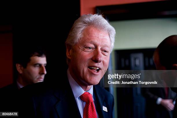 Former President Bill Clinton attends a "Solutions for America" event at Hugers Restaurant January 23, 2008 in Charleston, South Carolina.