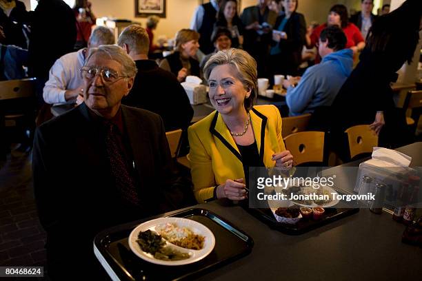 Democratic presidential hopeful Sen. Hillary Clinton campaigning in South Carolina, and stops to eat at "Doc's Barbeque" restaurant January 25, 2008...