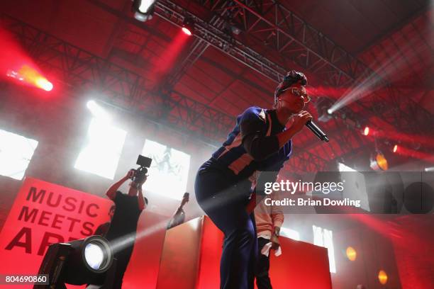 Swizz Beatz and Alicia Keys perform at Bacardi X The Dean Collection Present: No Commission on June 30, 2017 in Berlin, Germany.