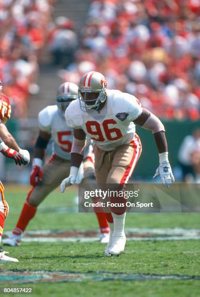 99 Dennis Brown 49ers Photos & High Res Pictures - Getty Images