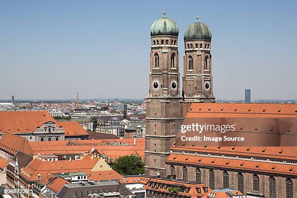 munich frauenkirche - catedral de múnich fotografías e imágenes de stock