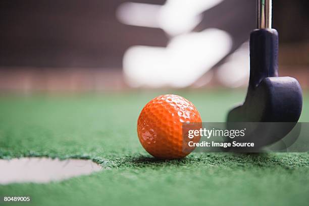 miniature golf - minigolf stockfoto's en -beelden