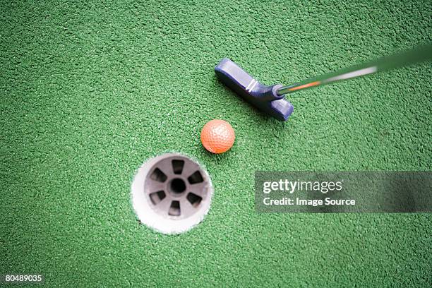 miniature golf - minigolf stockfoto's en -beelden