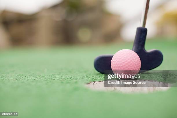 miniature golf - minigolf stockfoto's en -beelden