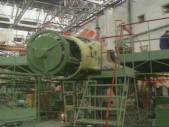 Mig Factory 40 Mikoyan Gurevich Mig 29 Fulcrum Stock Videos, Footage, & 4K Video ...