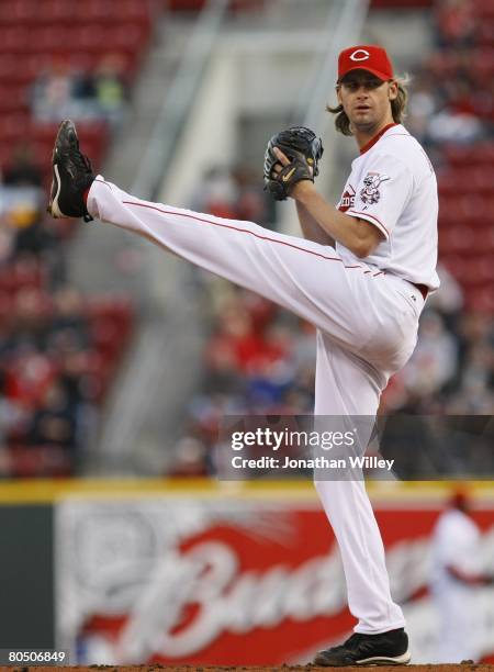 Bronson Arroyo of the Cincinnati Reds pitches during the game against the Arizona Diamondbacks at Great American Ball Park in Cincinnati, Ohio on...