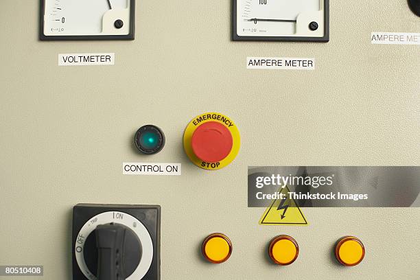 electrical gauges and controls - voltmeter stock pictures, royalty-free photos & images