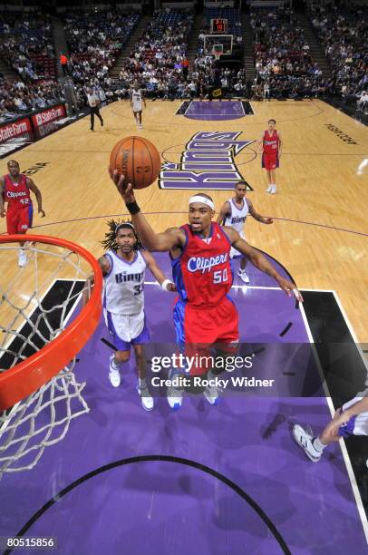 Corey Maggette of the Los Angeles Clippers takes the ball to the basket against the Sacramento Kings on April 3, 2008 at ARCO Arena in Sacramento,...
