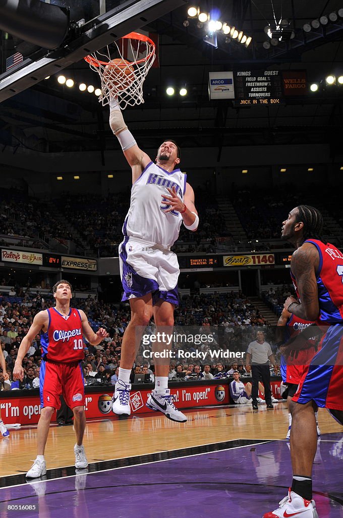 Los Angeles Clippers v Sacramento Kings