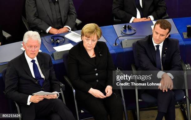 The former US President Bill Clinton, German chancellor Angela Merkel, French President Emmanuel Macron and King Juan Carlos of Spain and Queen Sofia...
