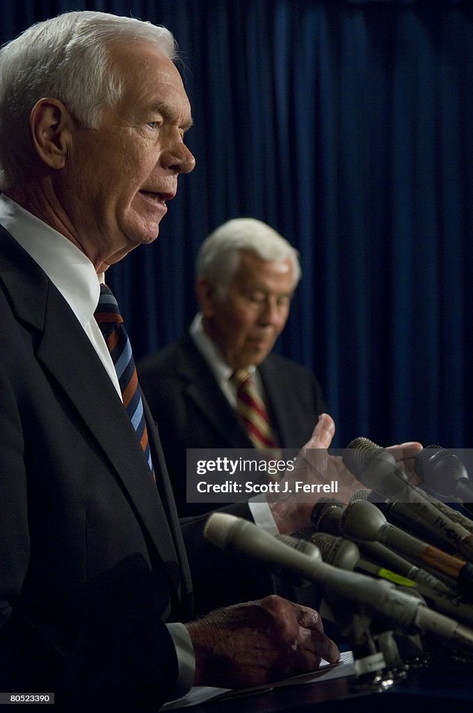 GOP Senators Deliver Earmark Proposal