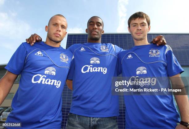 Everton new signings Johnny Heitinga, Sylvain Distin and Diniyar Bilyaletdinov during a press conference at Finch Farm Training Complex, Liverpool.