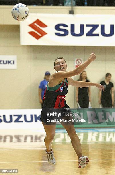 Natasha Chokljat of the Vixens in action during the round one ANZ Championship match between the Wellington Pulse and the Melbourne Vixens at TSB...