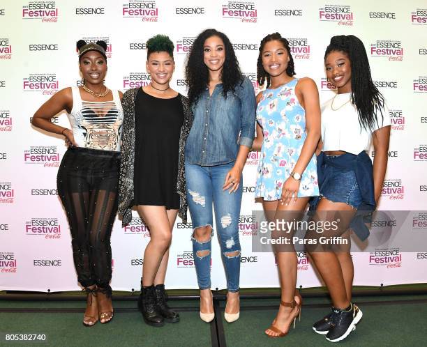 June's Diary pose in the press room at the 2017 ESSENCE Festival presented by Coca-Cola at Ernest N. Morial Convention Center on July 1, 2017 in New...