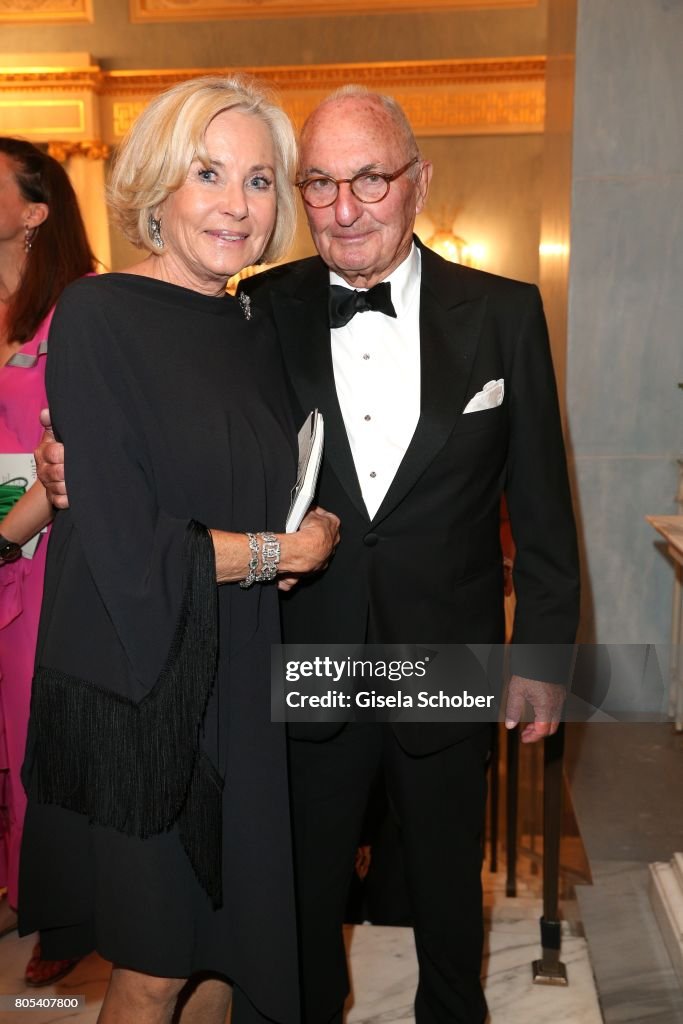 Inge Wrede-Lanz and her husband Peter Lanz during the opening of the