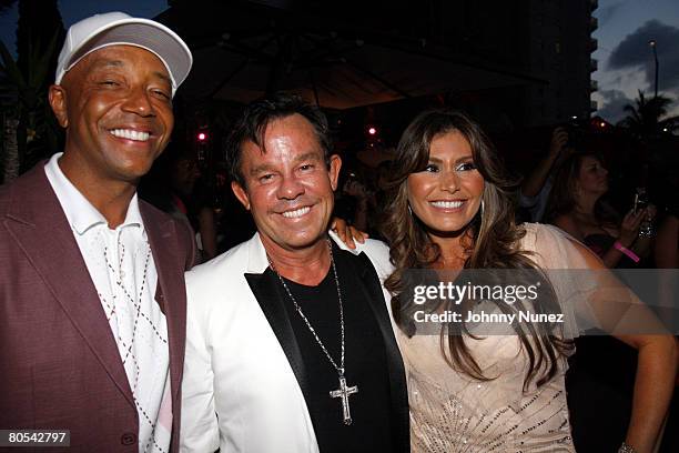 J R Ridinger Photos and Premium High Res Pictures - Getty Images